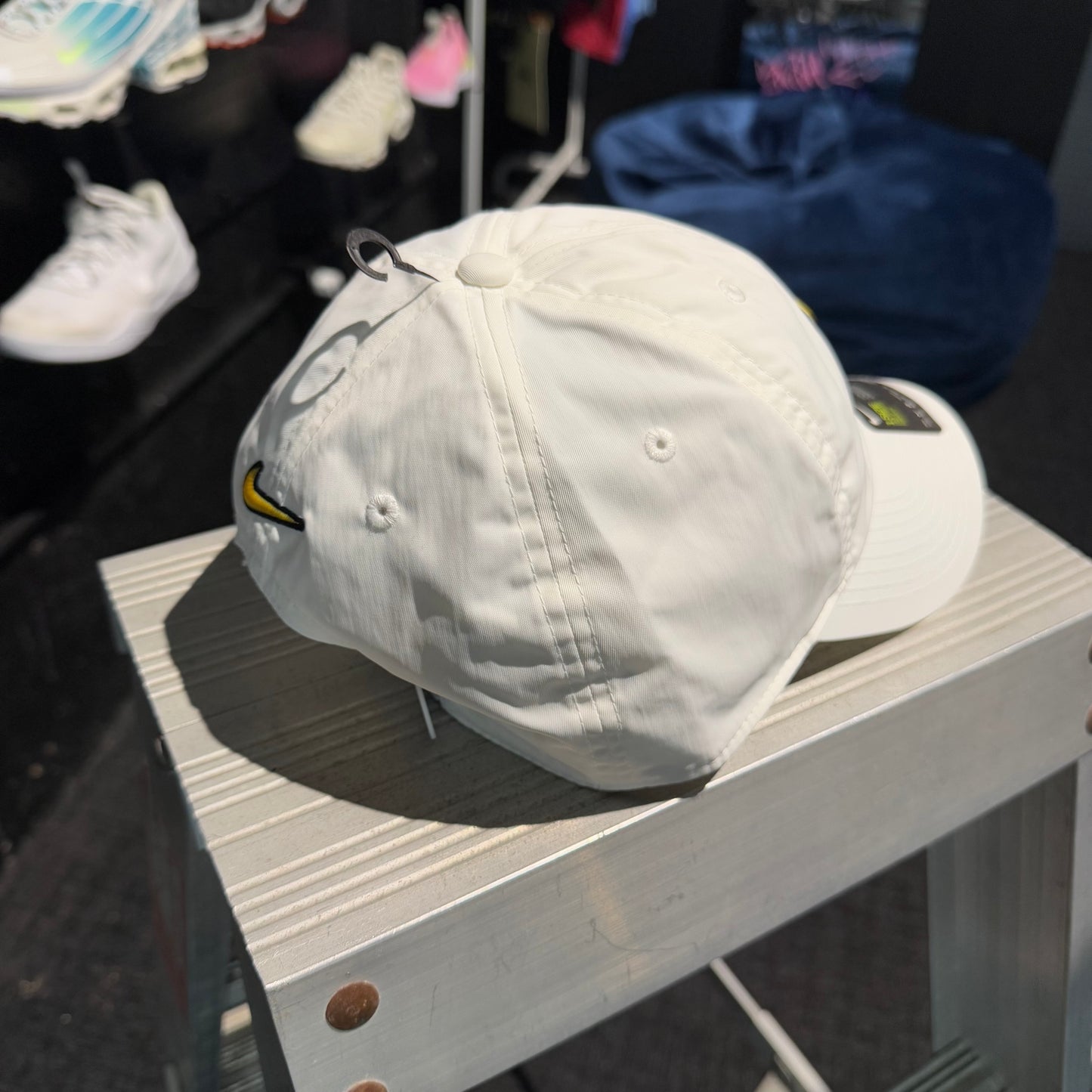 Nike Heritage 86 Air Max Plus TN Cap 'White' (Brand New)