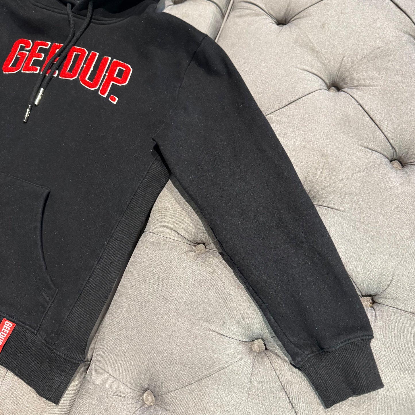 Geedup Play For Keeps Hoodie 'Black Red' (Second hand)