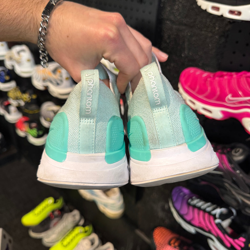 Nike React Phantom Run Flyknit 2 'Cyan Teal' (Second hand)