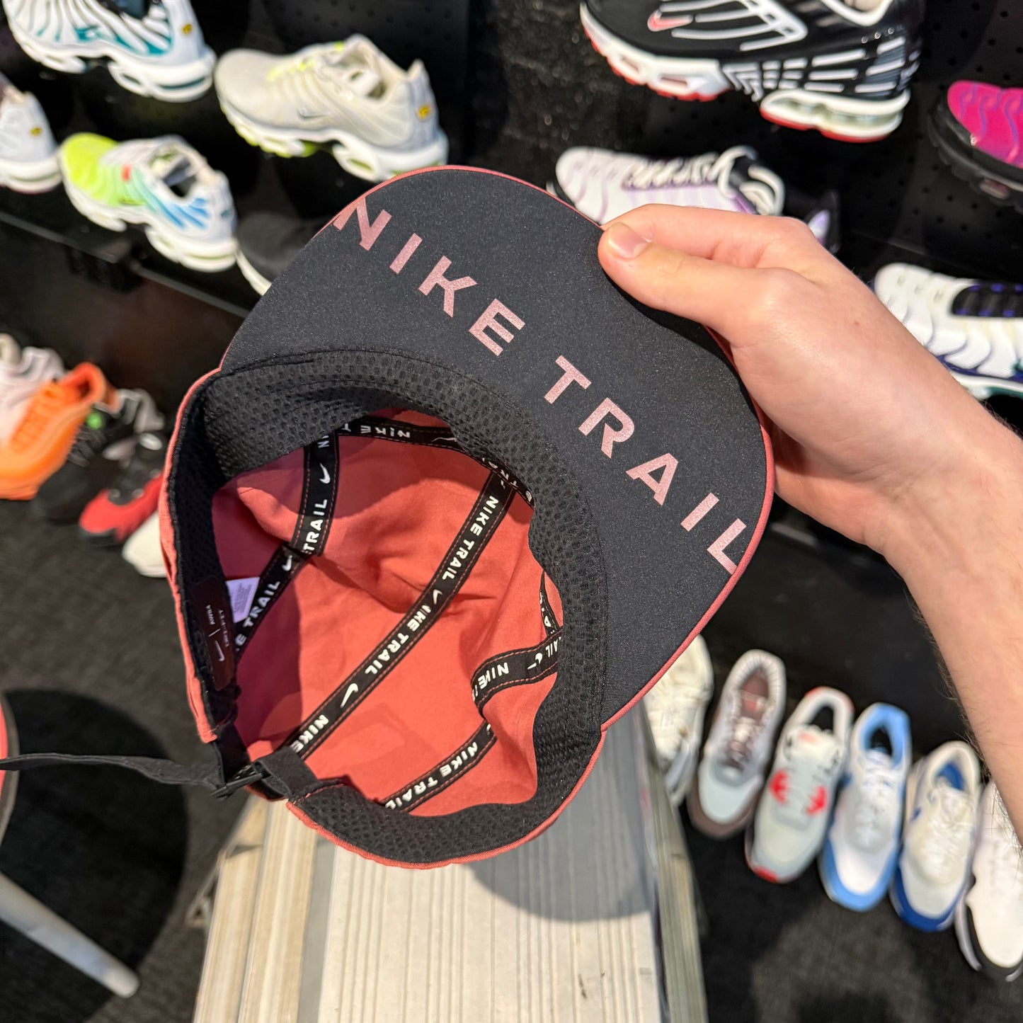 Nike AW84 Trail Running Cap 'Maroon Teal' (Second Hand)