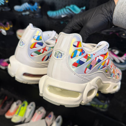 Nike Air Max Plus 'TN' International Flags (Brand New)