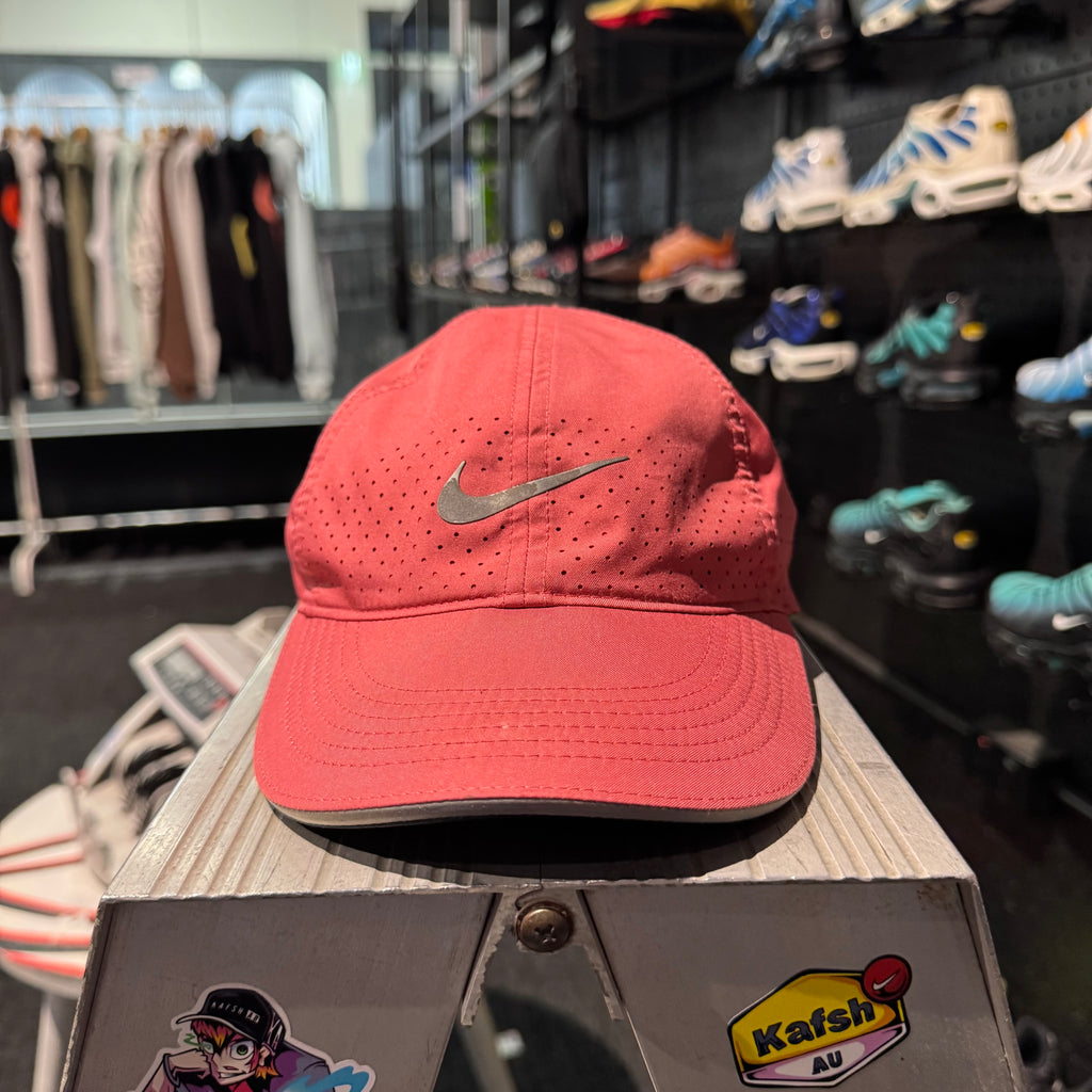 Nike Featherlight Drifit Hat 'Dusty Pink' (Second Hand)