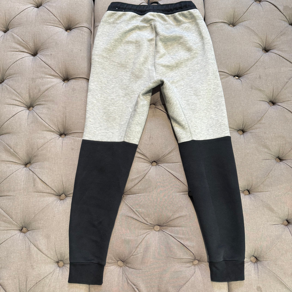 Nike Tech Fleece Pants 'Grey Black' (Second hand)
