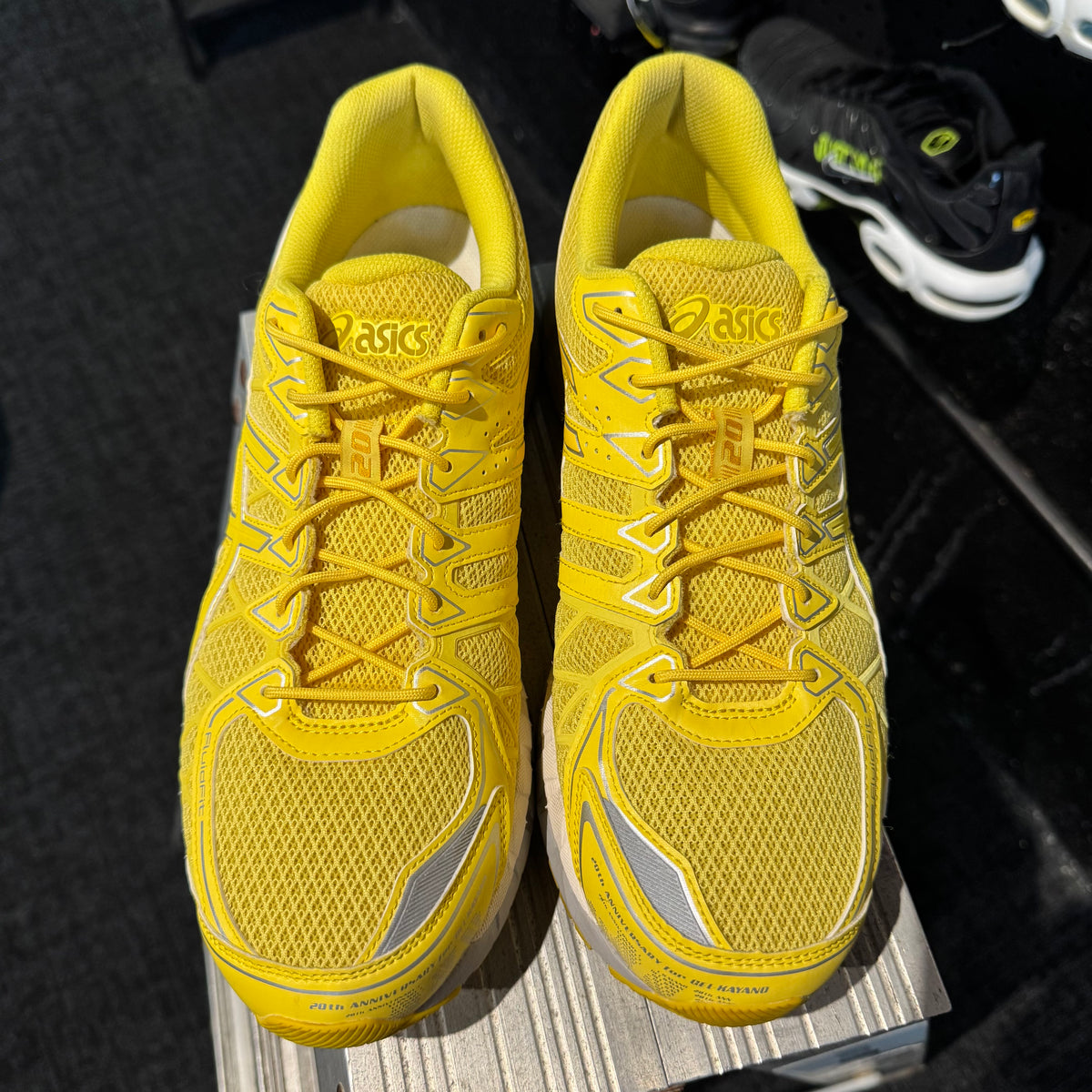 Asics Gel Kayano 20 'Banana Cream Chrome Yellow' (Second hand)
