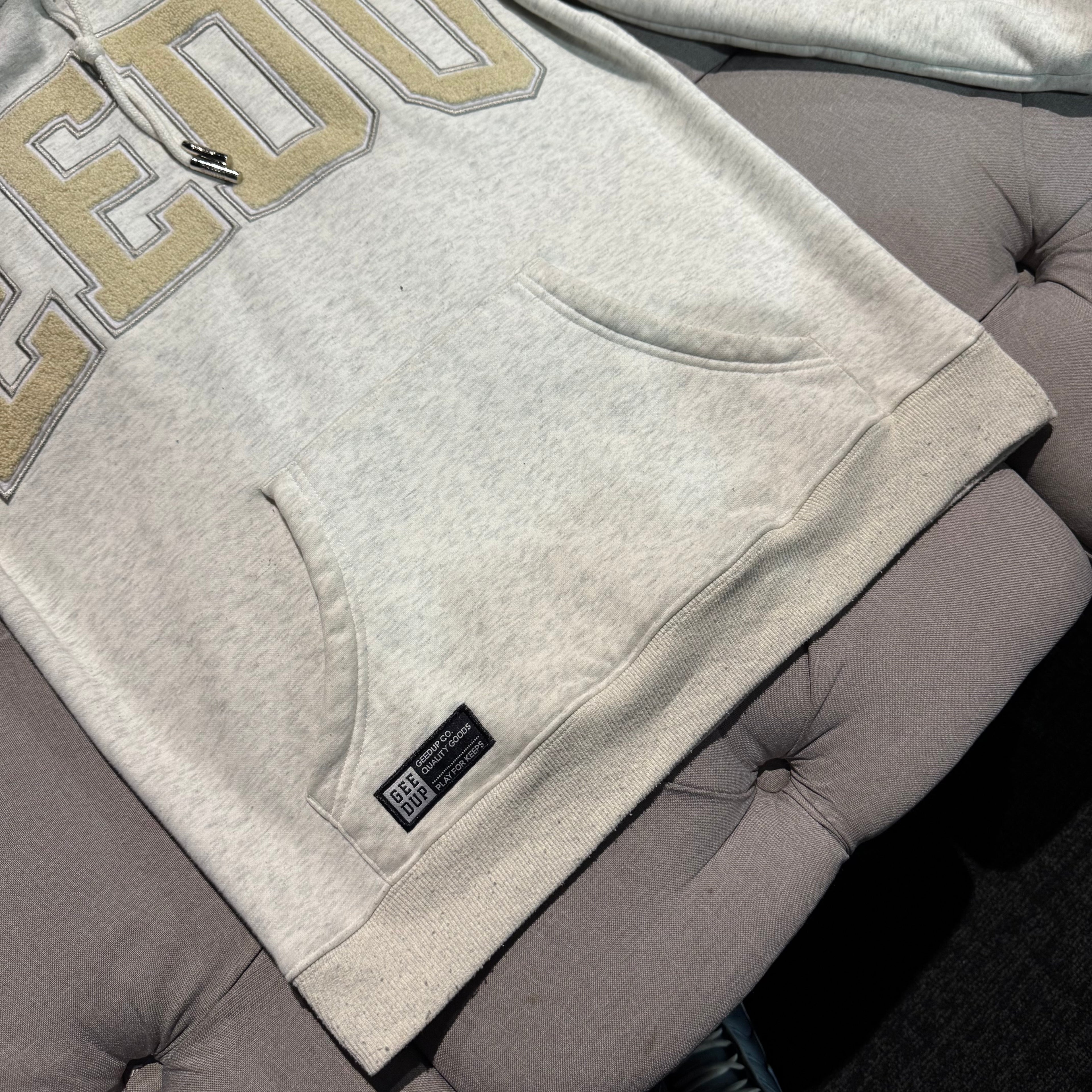 Geedup Team Logo Hoodie 'Wheat' (Second hand)