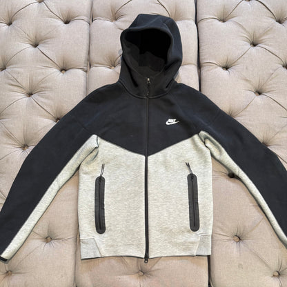Nike Tech Fleece Jacket 'Grey Black' (Second hand)