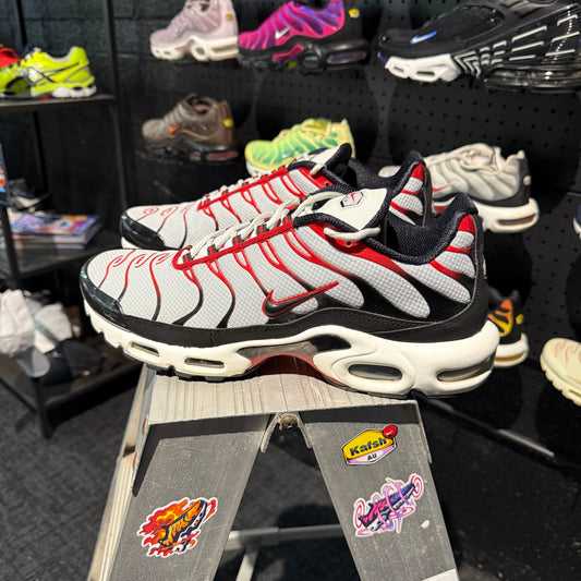 Nike Air Max Plus 'TN' Pure Platinum University Red (Second hand)