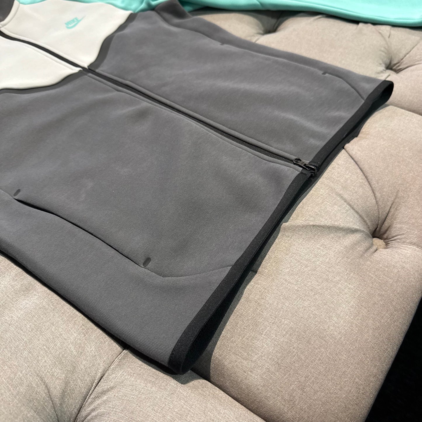 Nike Tech Fleece Jacket 'Grey Aqua Teal' (Second hand)
