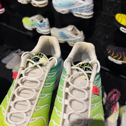 Nike Air Max Plus TN 'World Wide Pack' (Second hand)
