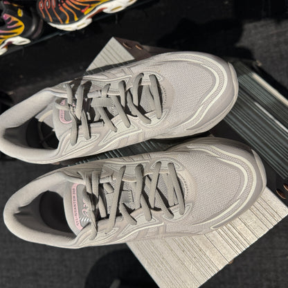 Asics Gel Quantum 360 VIII 'Grey Faded Pink' (Second hand)