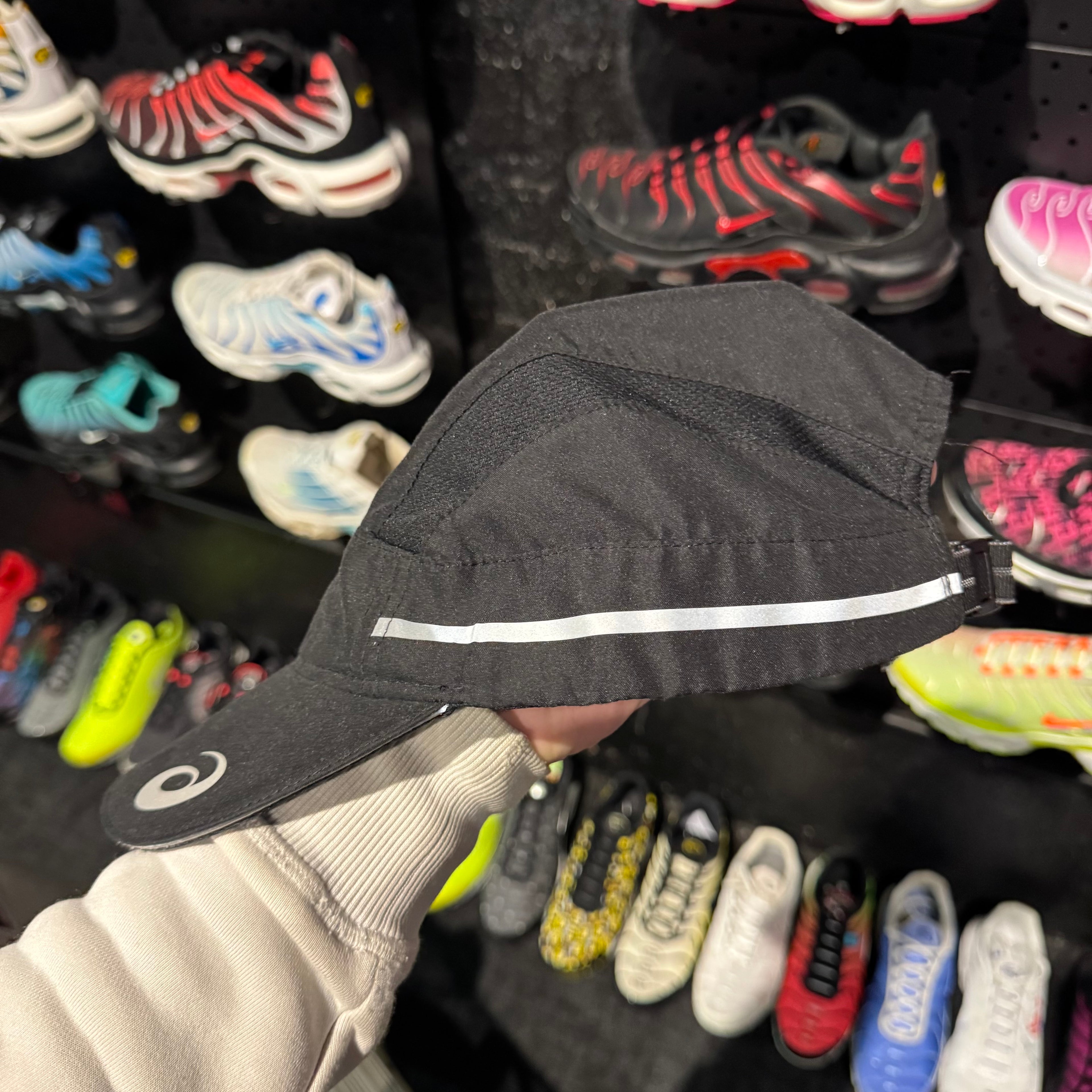 Asics Reflective Brim Logo Cap 'Black' (Second hand)