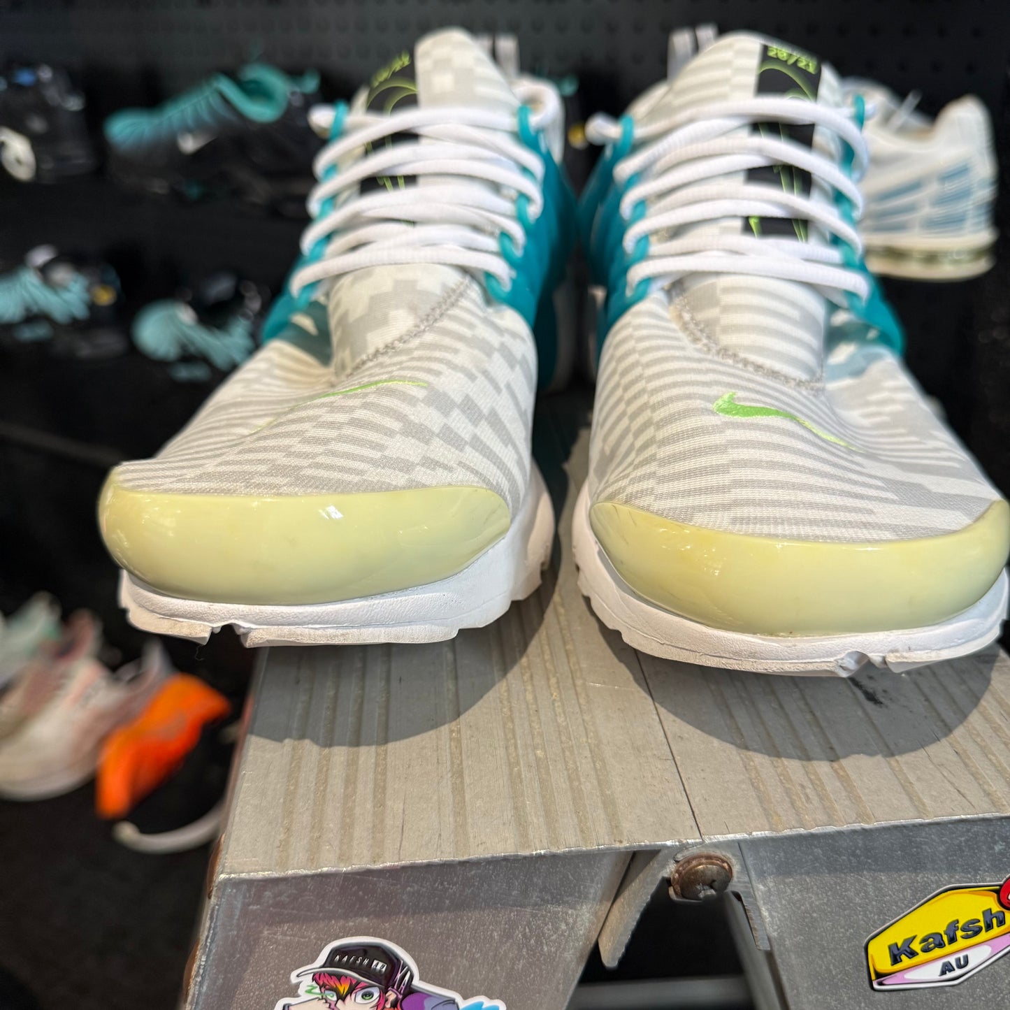 Nike Air Presto 'White Lime Glow Aquamarine' (Second hand)