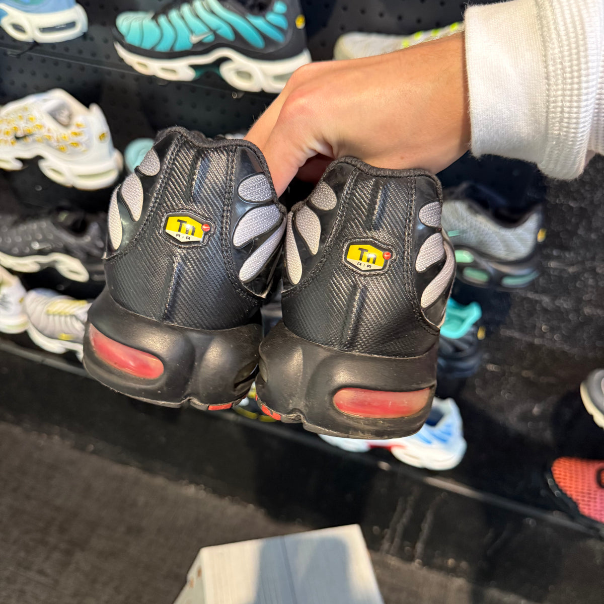 Nike Air Max Plus TN 'Dracula Black Gradient Red' (Second hand)