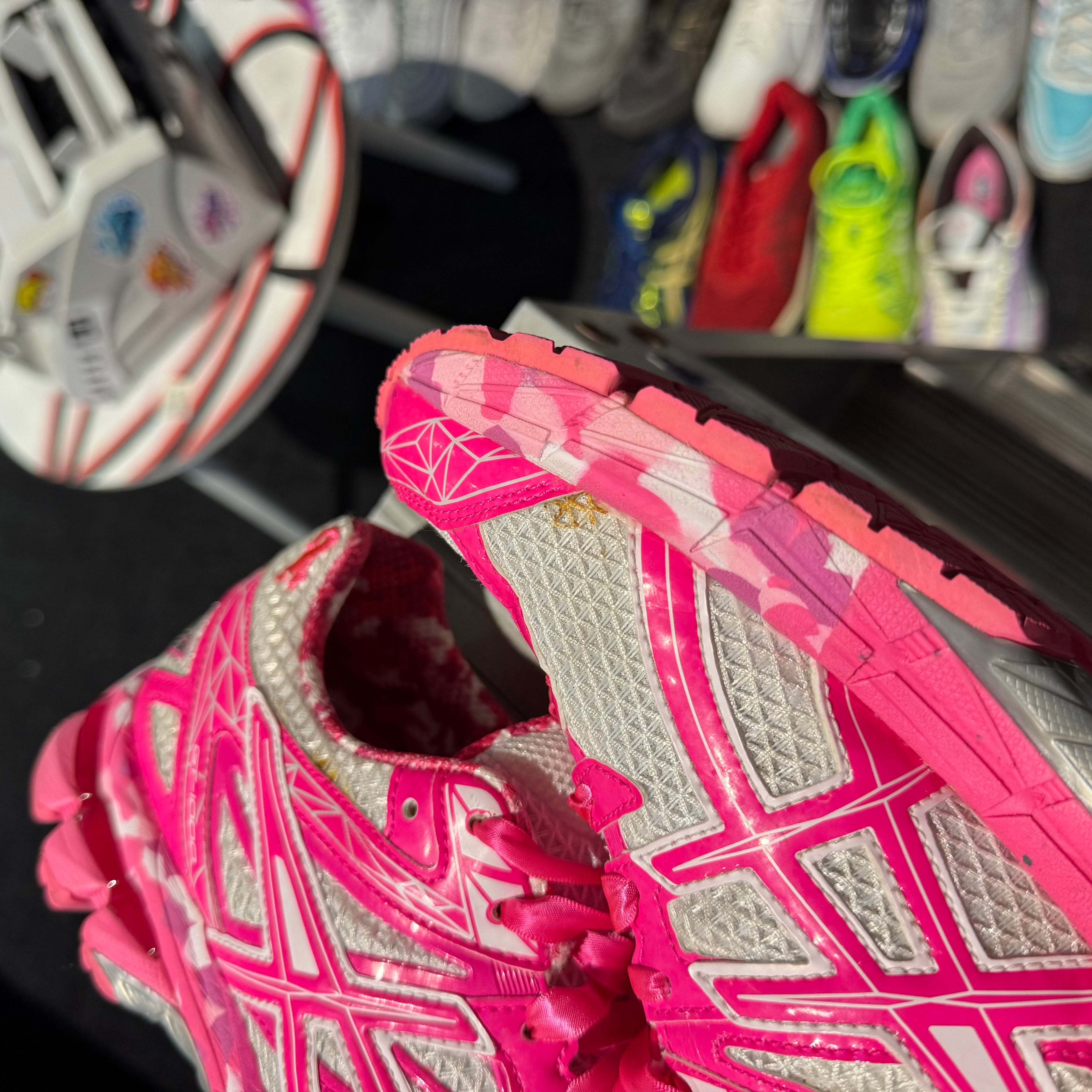Asics GT-1000 'Breast Cancer' (Second hand)