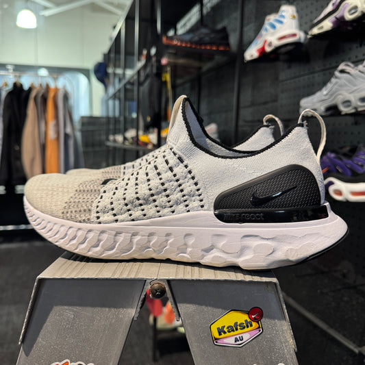 Nike React Phantom Run 2 'White Black' (Second hand)
