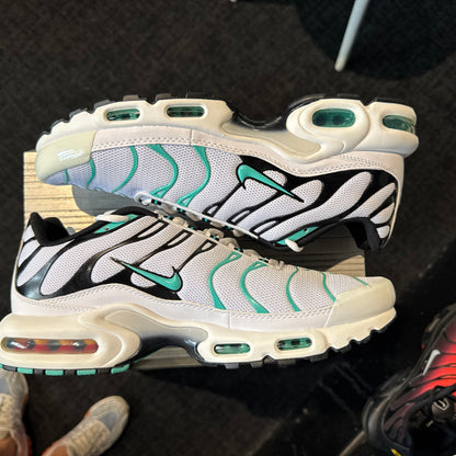 Nike Air Max Plus TN 'Hyper Jade' (Brand New)