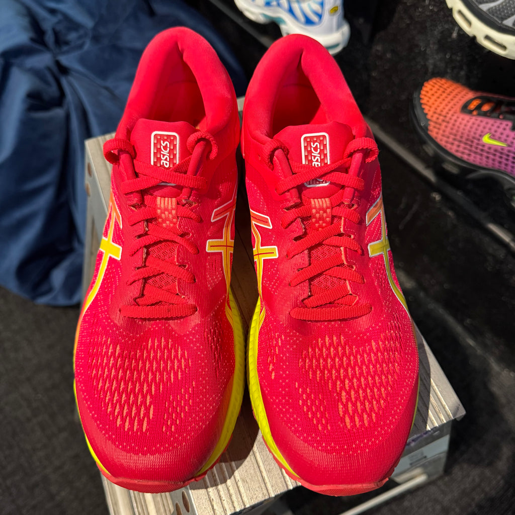 Asics Gel-Kayano 26 'Laser Pink Sour Yuzu' (Second hand)