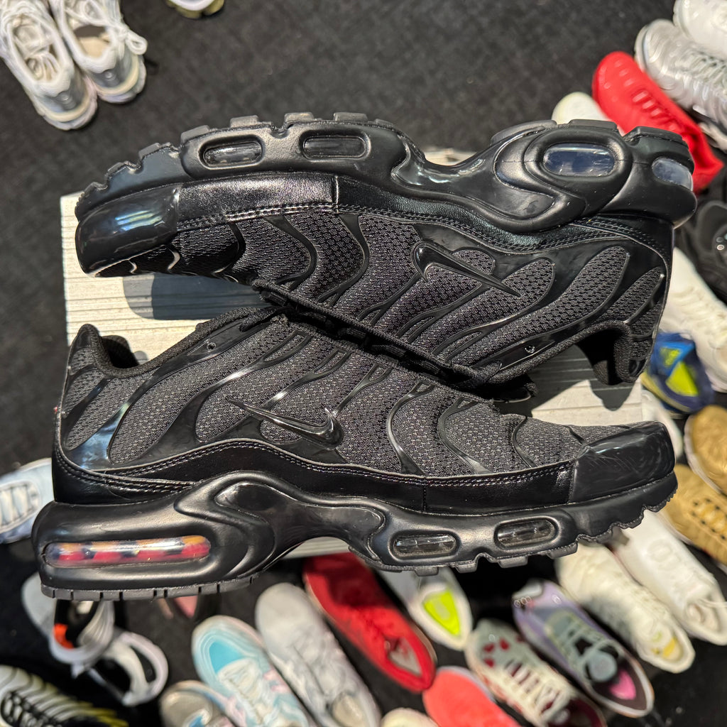 Nike Air Max Plus TN 'Triple Black' (Second hand)