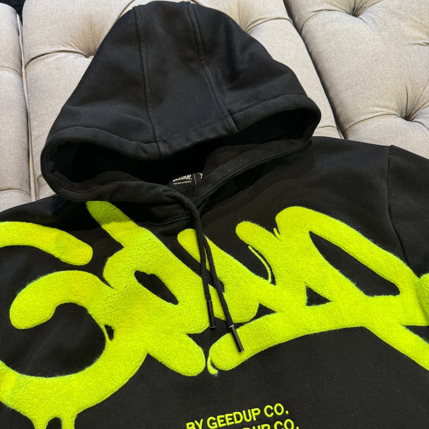 Geedup Handstyle Hoodie 'Black Volt' (Second hand)