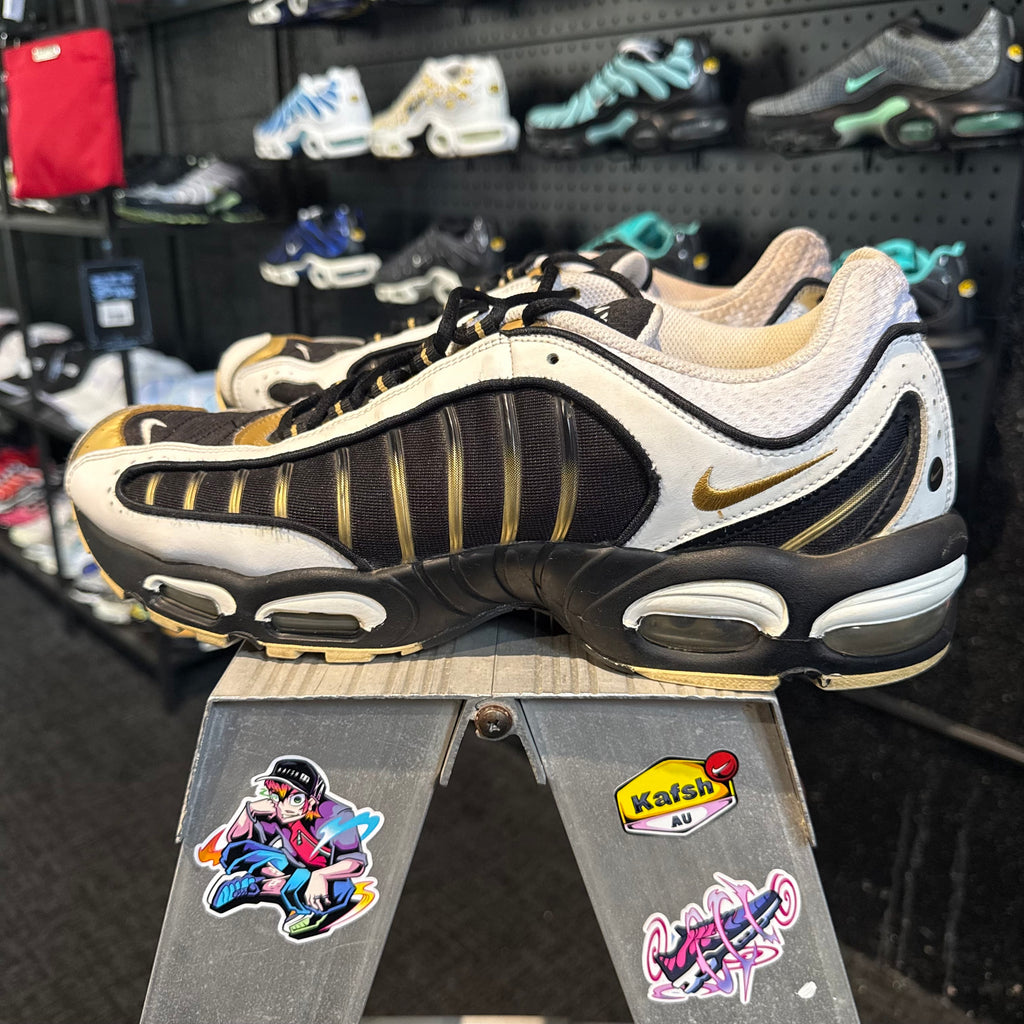 Nike Air Max Tailwind 4 'Black White Metallic Gold' (Second hand)