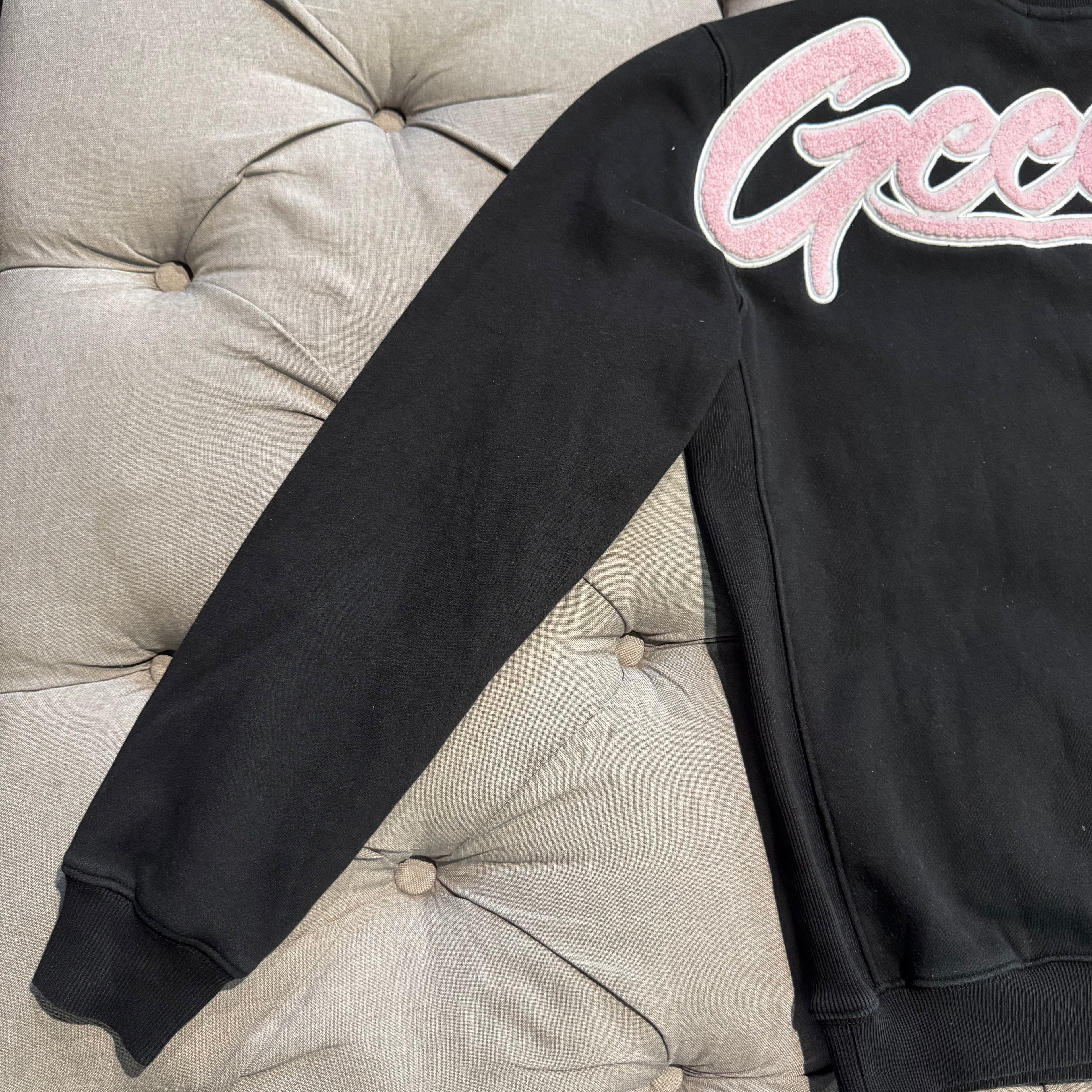 Geedup OS Script Crewneck 'Black Pink' (Second hand)
