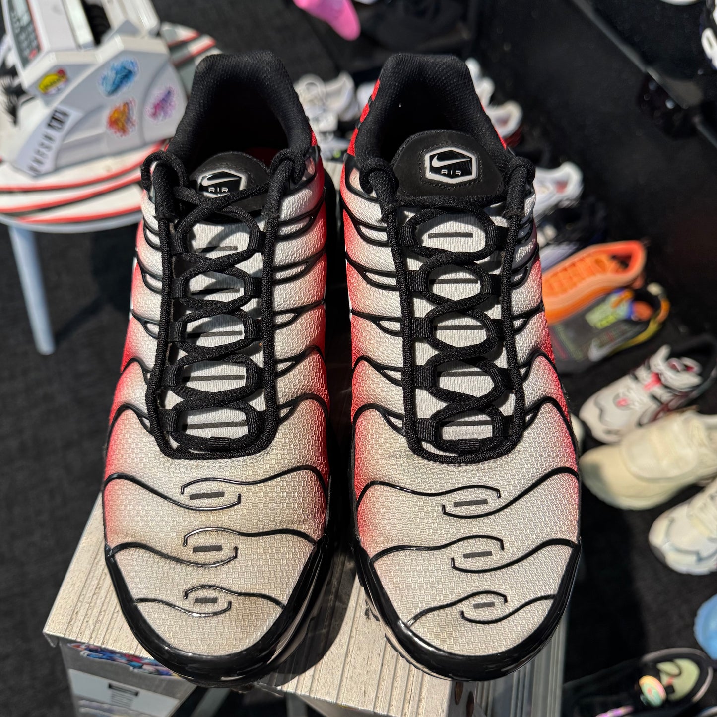 Nike Air Max Plus TN 'Red Fade' (Second hand)