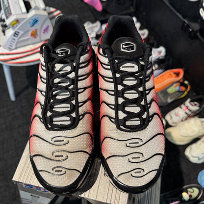Nike Air Max Plus TN 'Red Fade' (Second hand)