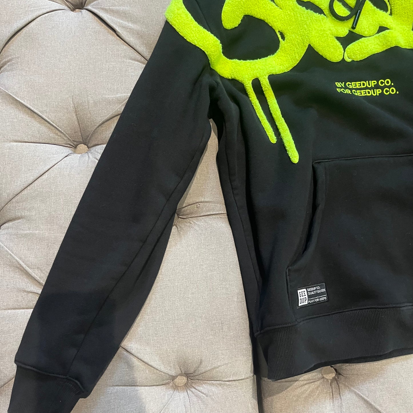 Geedup Handstyle Hoodie 'Black Neon' (Second hand)