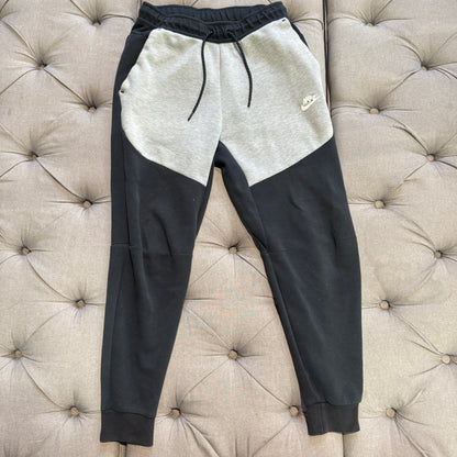 Nike Tech Fleece Pants 'Black Grey' (Second hand)