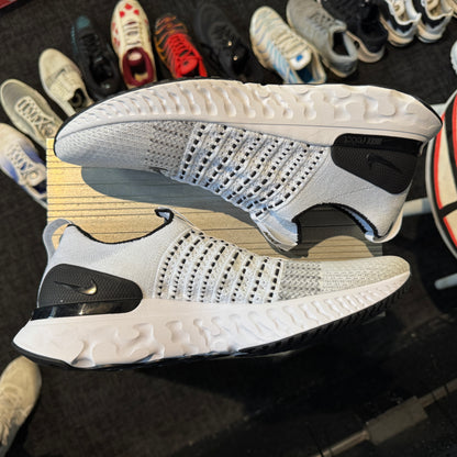 Nike React Phantom Run 2 'White Black' (Brand New)