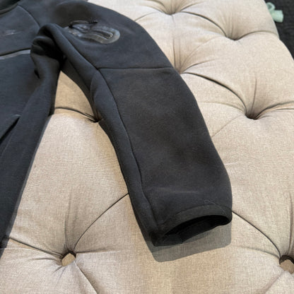 Nike Tech Fleece Pants 'Black' (Second hand)