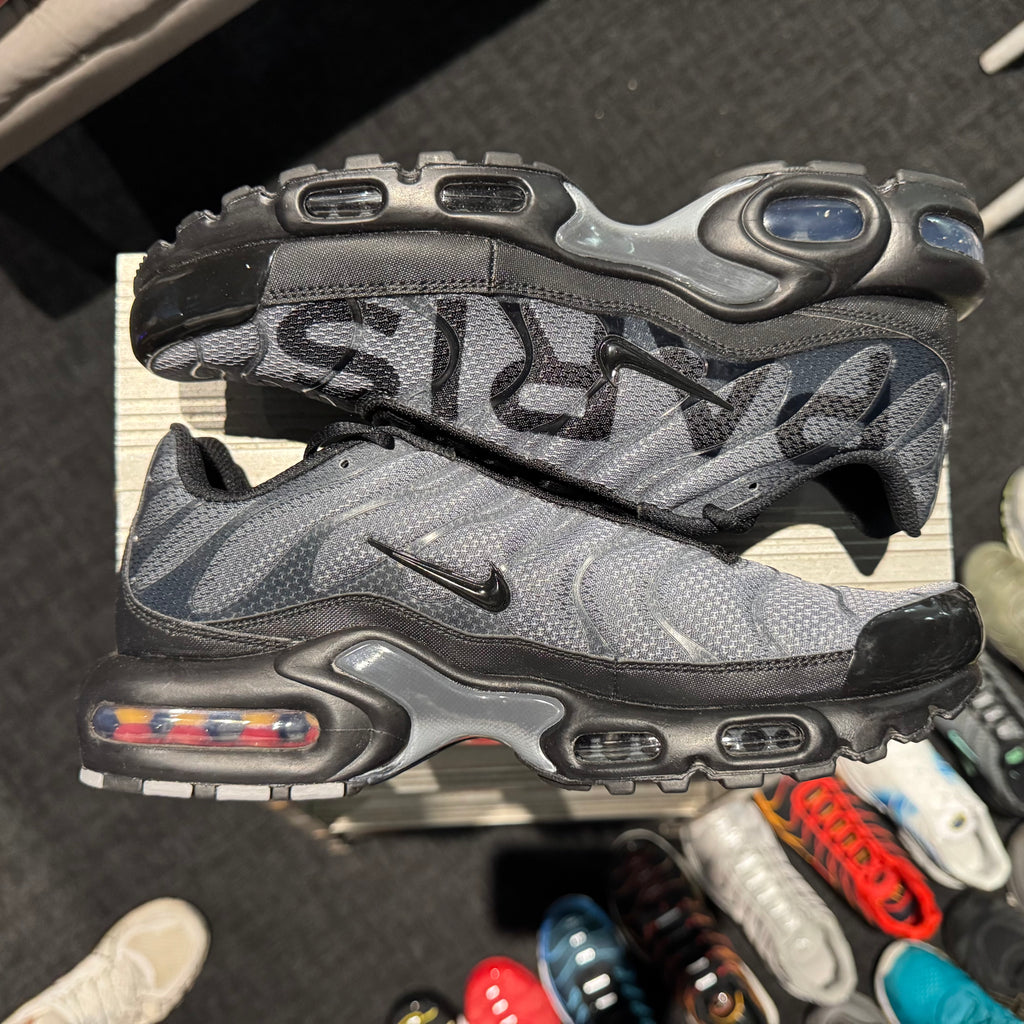 Paris Saint Germain x Nike Air Max Plus TN 'Black Particle Grey' (Brand New)