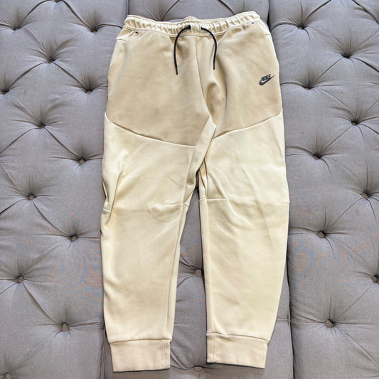 Nike Tech Fleece Pants 'Buttercream' (Second hand)
