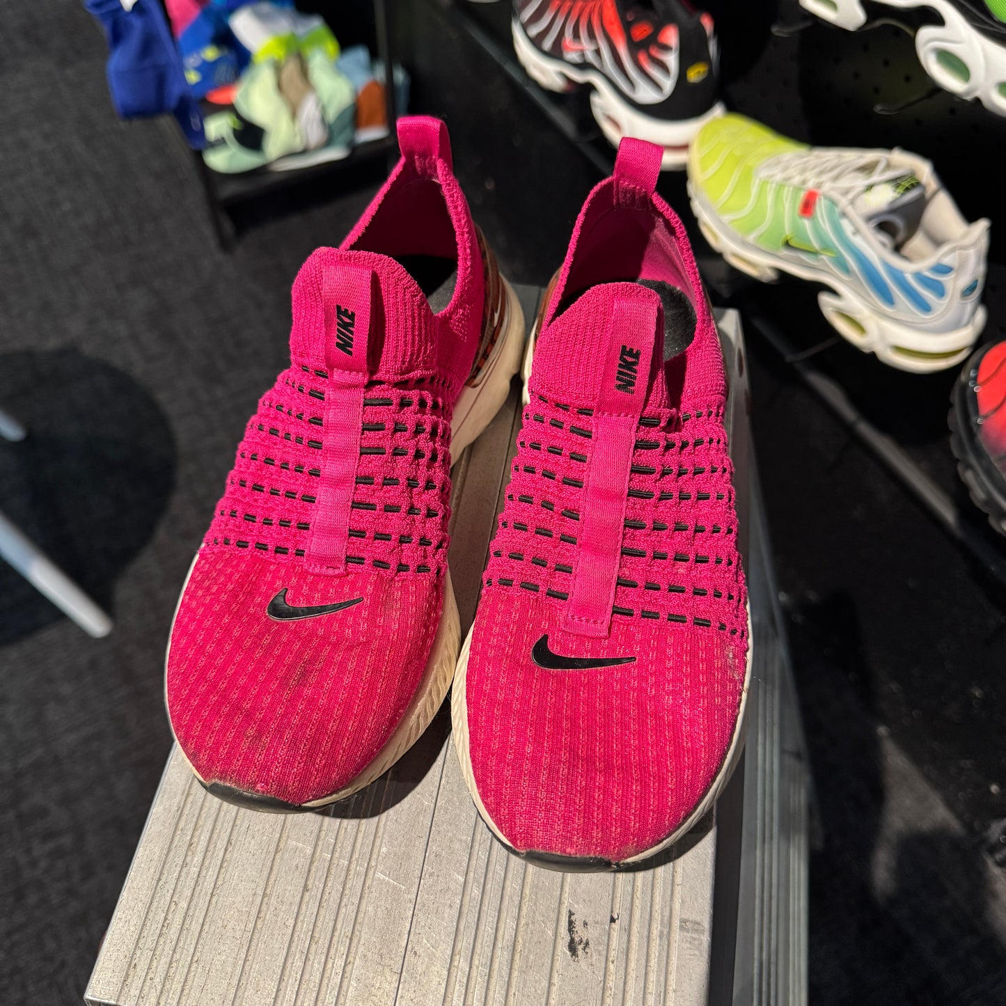 Nike Phantom React Run Flyknit 2 ‘Pink Prime Zebra’ (Second hand)