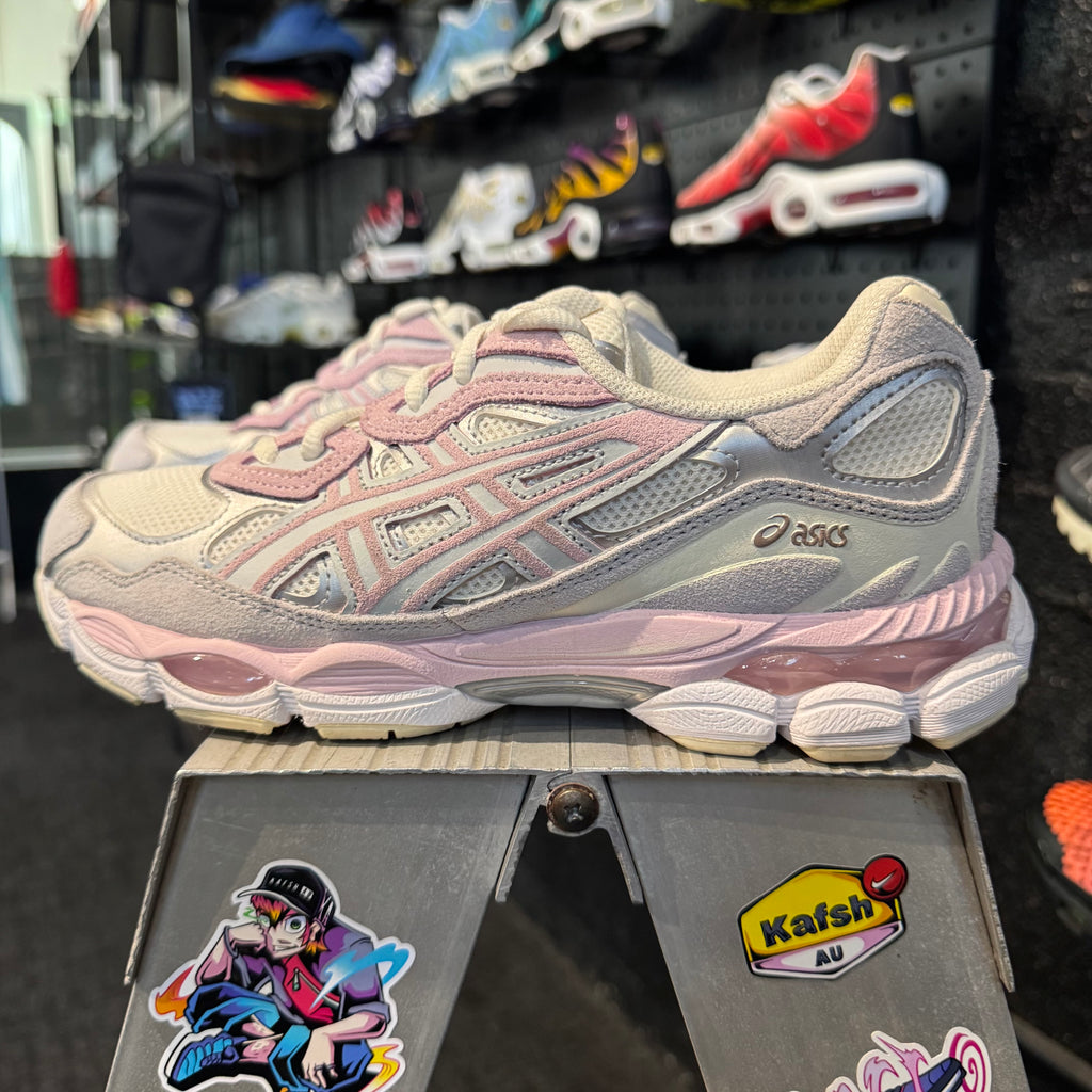 Asics Gel NYC 'Barely Rose' (Second hand)