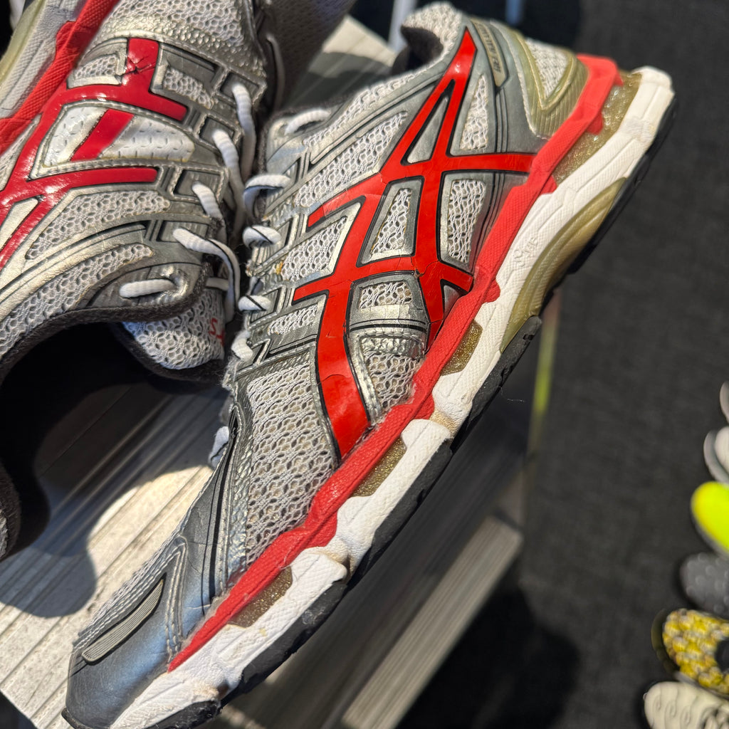Asics Gel-Kayano 19 'Steel Red Titanium' (2012) (Second hand)