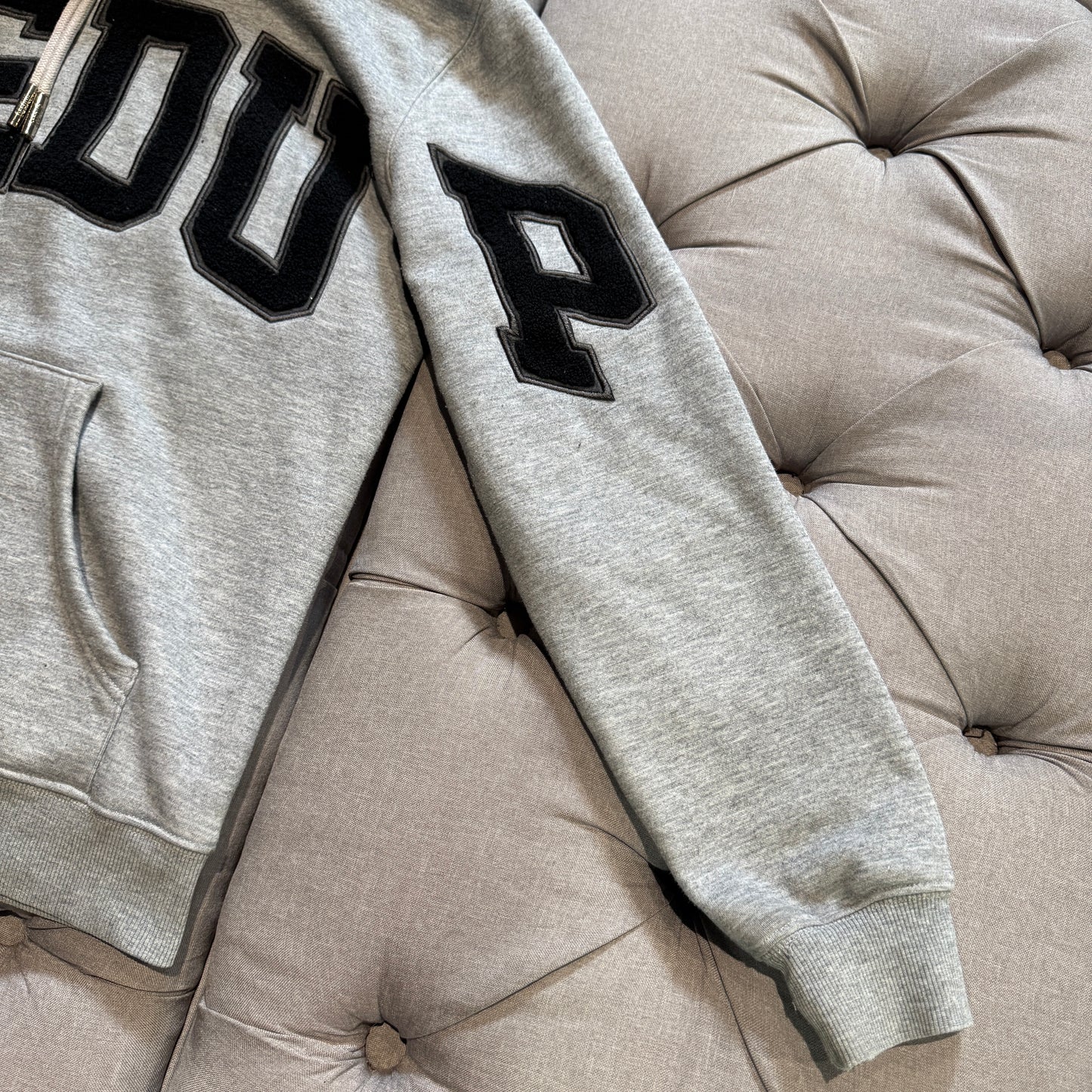 Geedup Team Logo Hoodie 'Grey Black' (Second hand)
