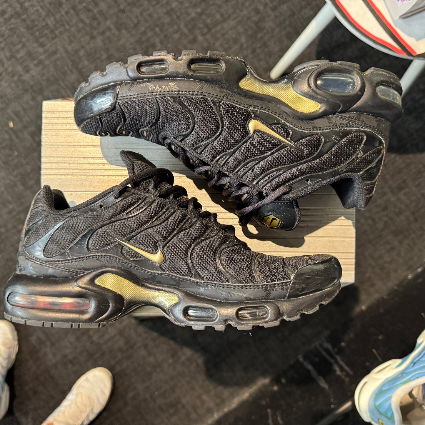 Nike Air Max Plus TN 'Black Gold' (Second hand)