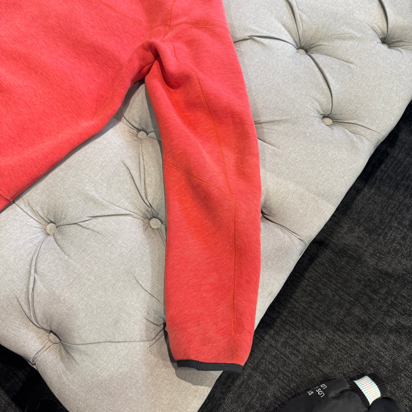 Nike Tech Fleece Jacket 'Washed Red' (Second hand)