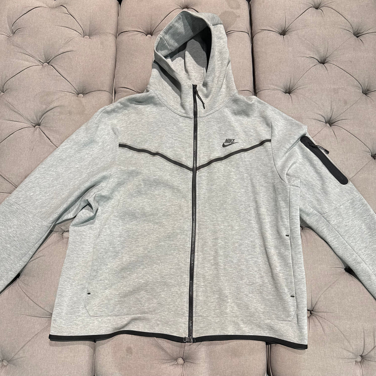 Nike Tech Fleece Jacket 'Grey' (Second hand)
