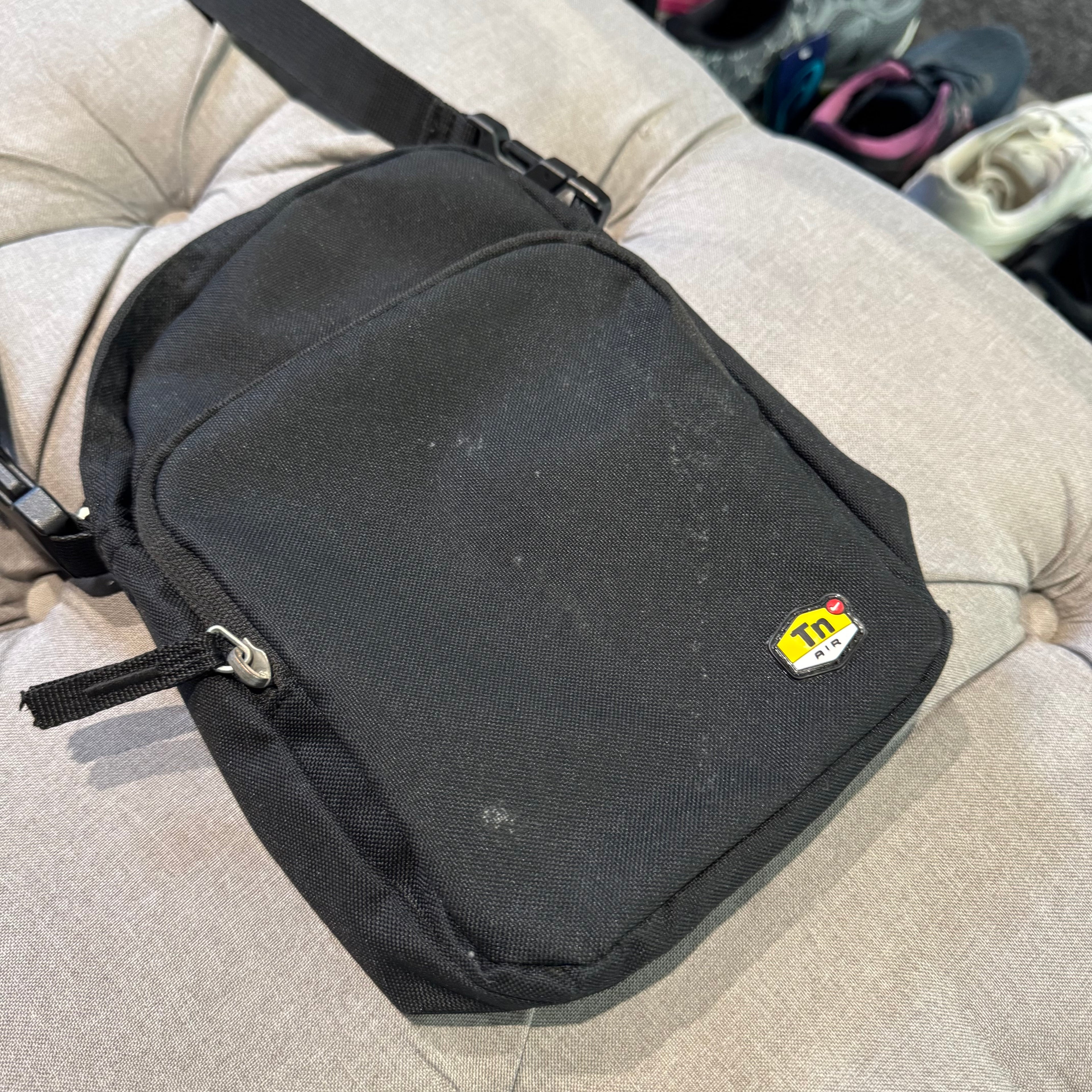 Nike Heritage TN Cross Body Over Shoulder Sling Bag 'Black' (Second hand)