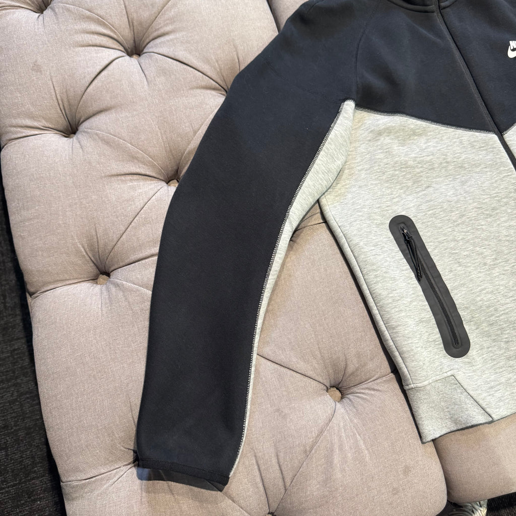 Nike Tech Fleece Jacket 'Black Grey' (Second hand)