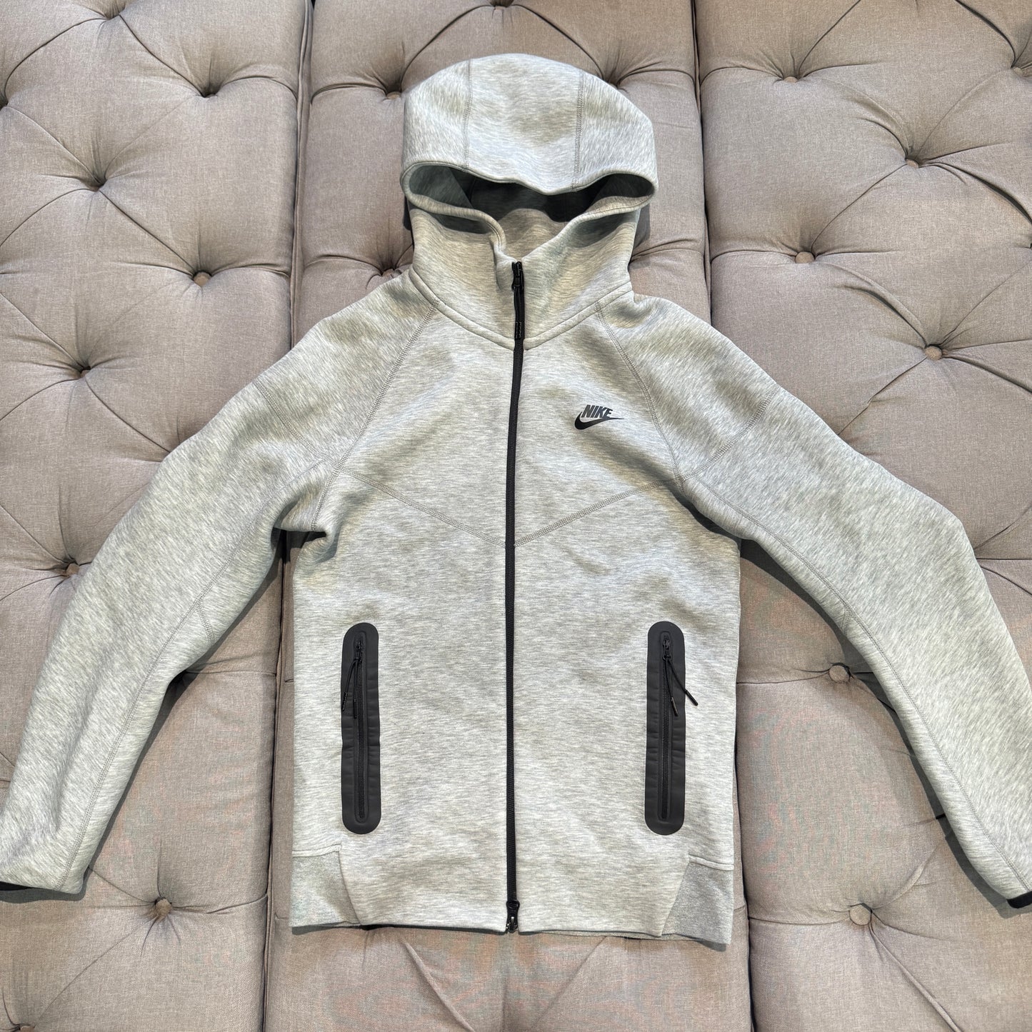 Nike Tech Fleece Jacket 'Grey' (Second hand)