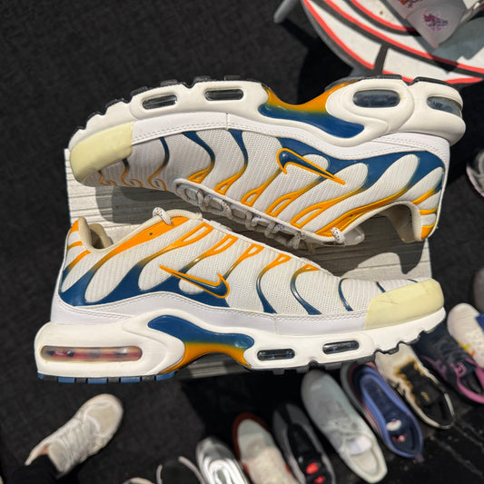 Nike Air Max Plus TN 'White Kumquat Marina Blue Hiking' (Second hand)