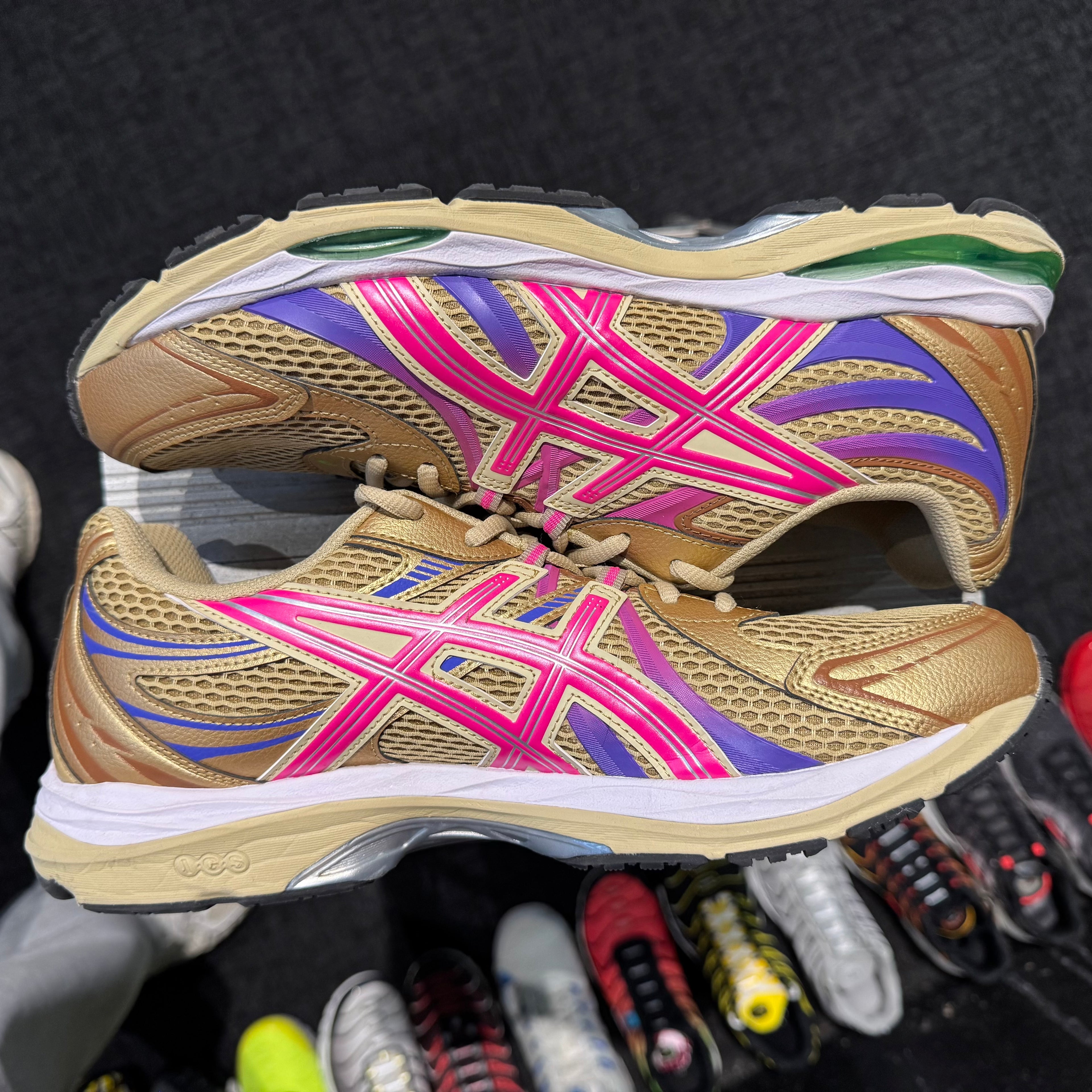 Asics Gel Sekiran 'Sand Glo' (Second hand)