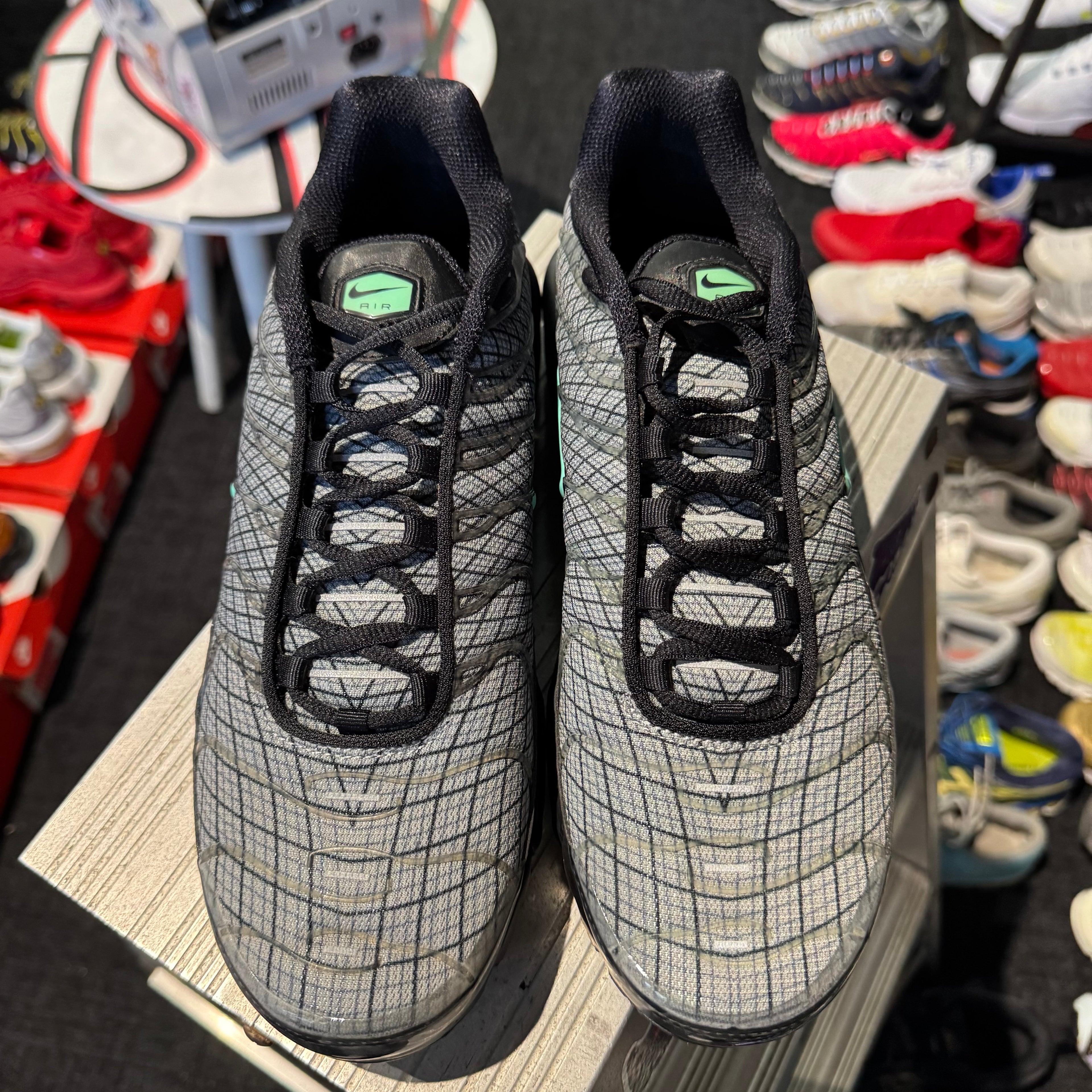 Nike Air Max Plus TN 'Teal Spirograph' (Brand New)