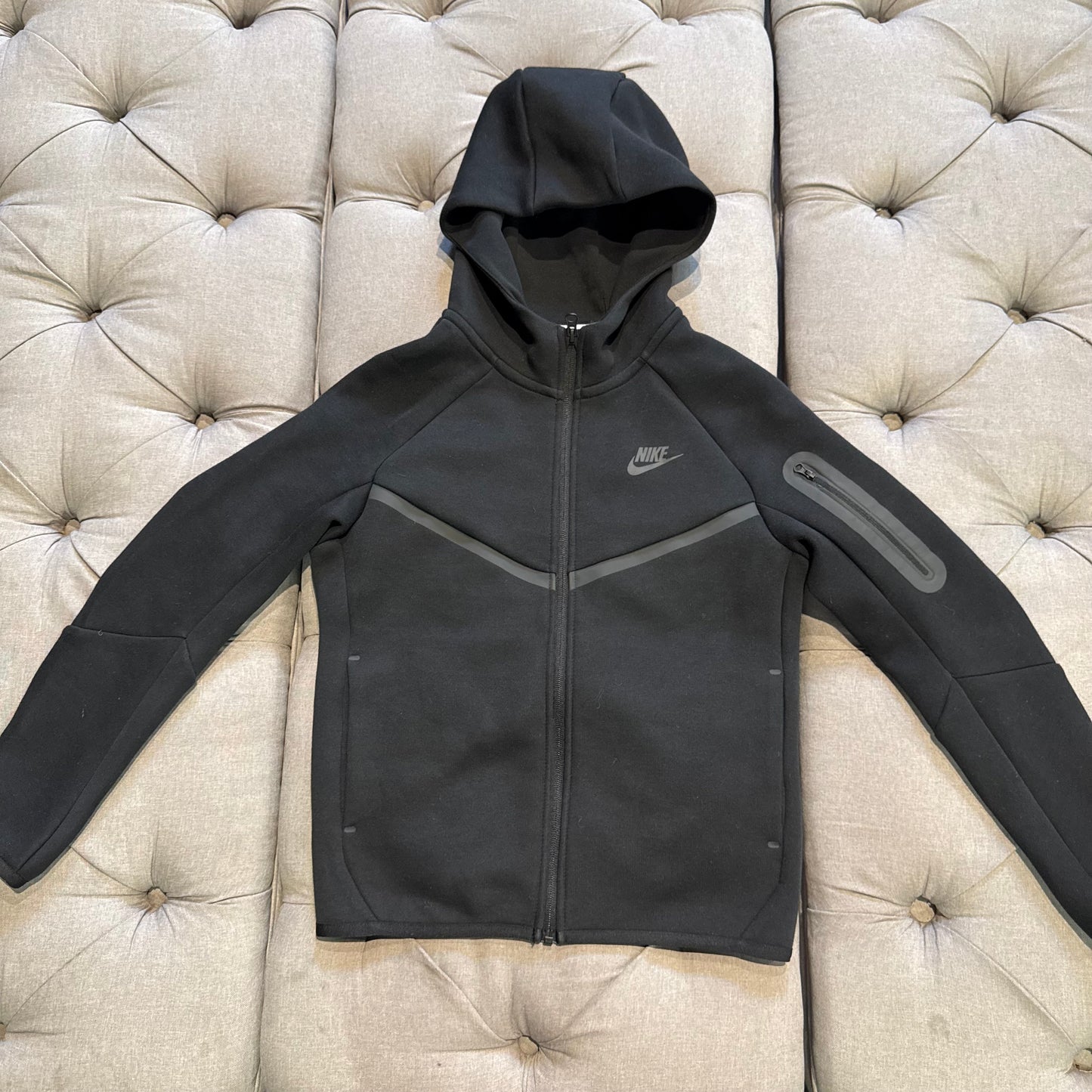 Nike Tech Fleece Jacket 'Black' (Second hand)