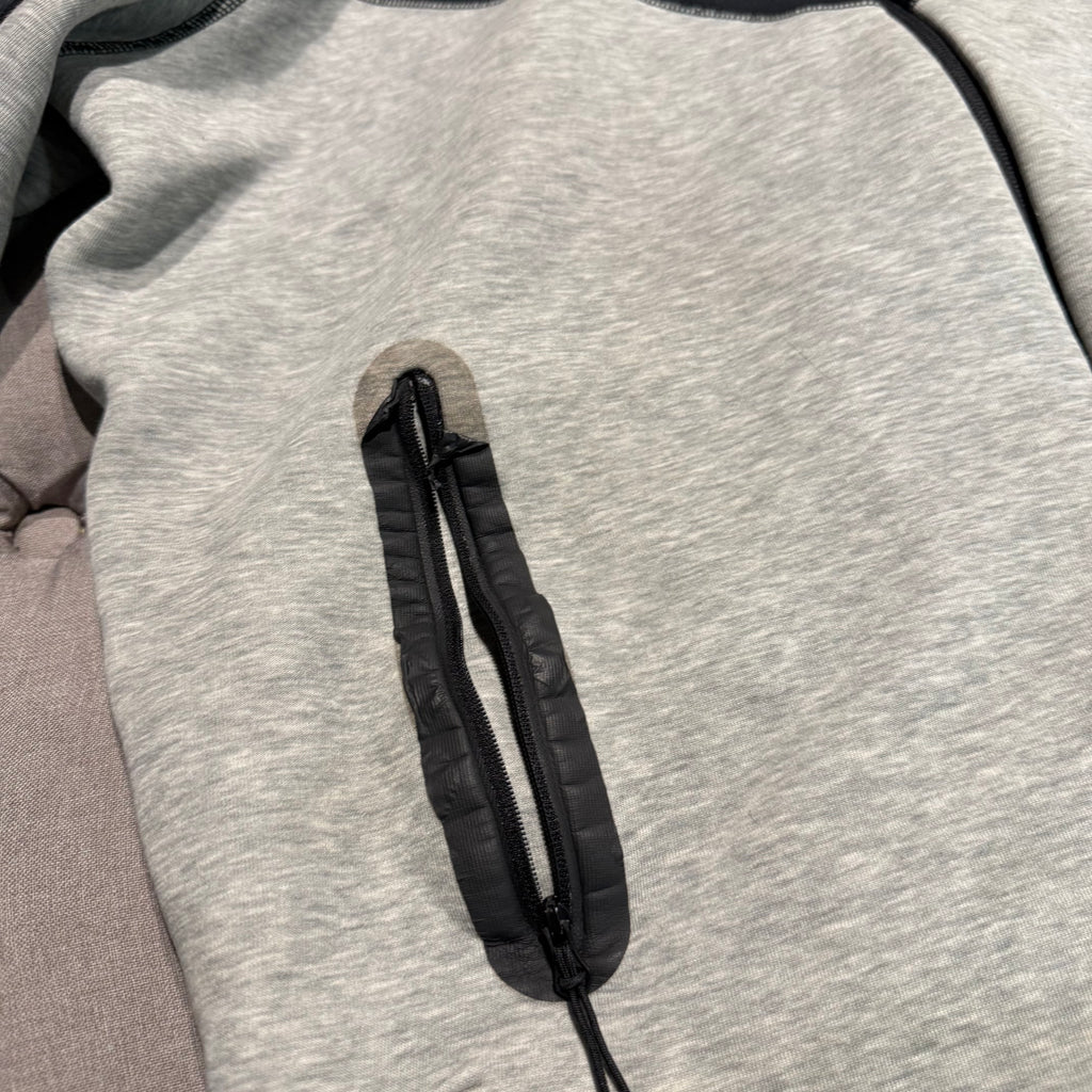 Nike Tech Fleece Jacket 'Grey Black' (Second hand)