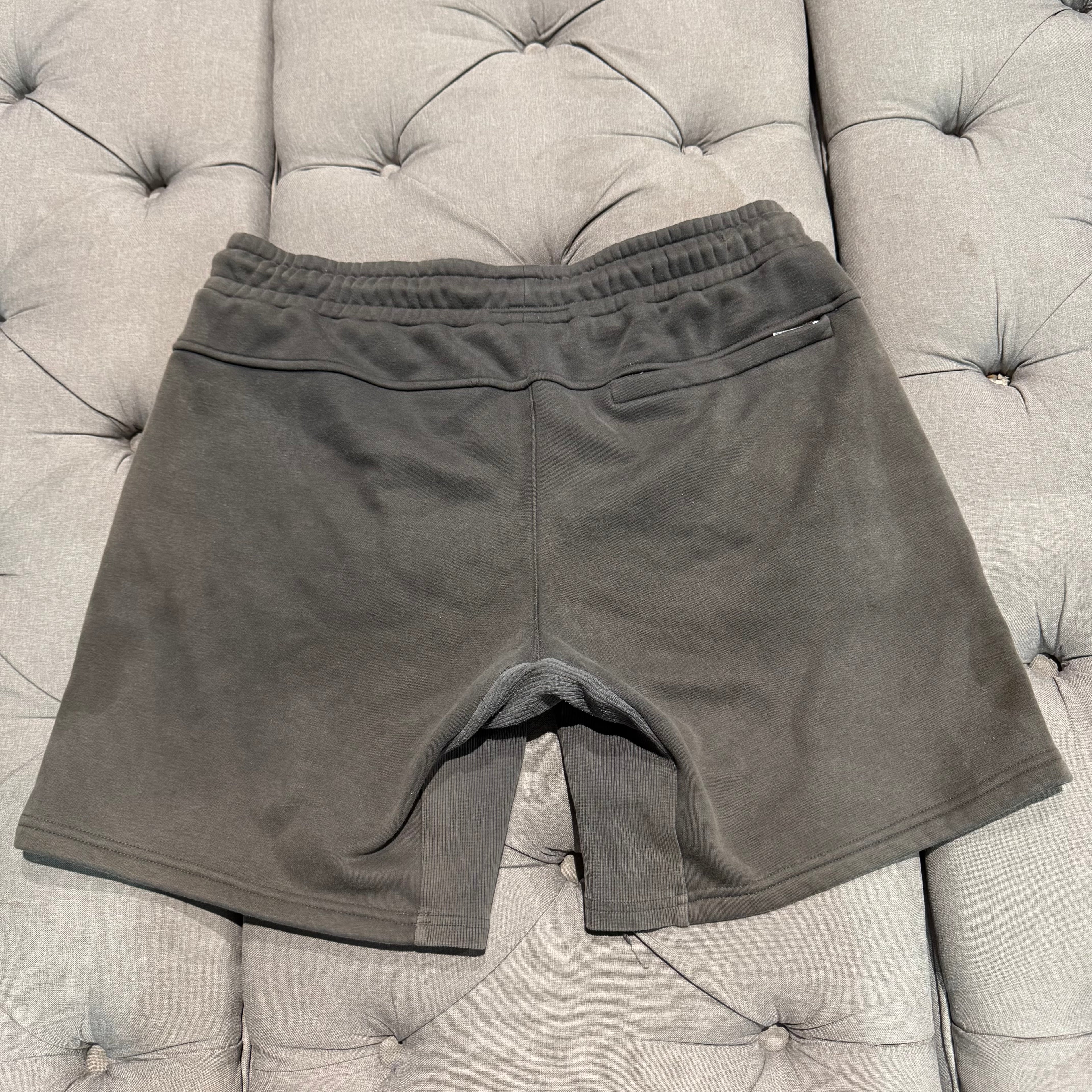 Geedup Team Logo Shorts 'Asphalt Grey' (Second hand)