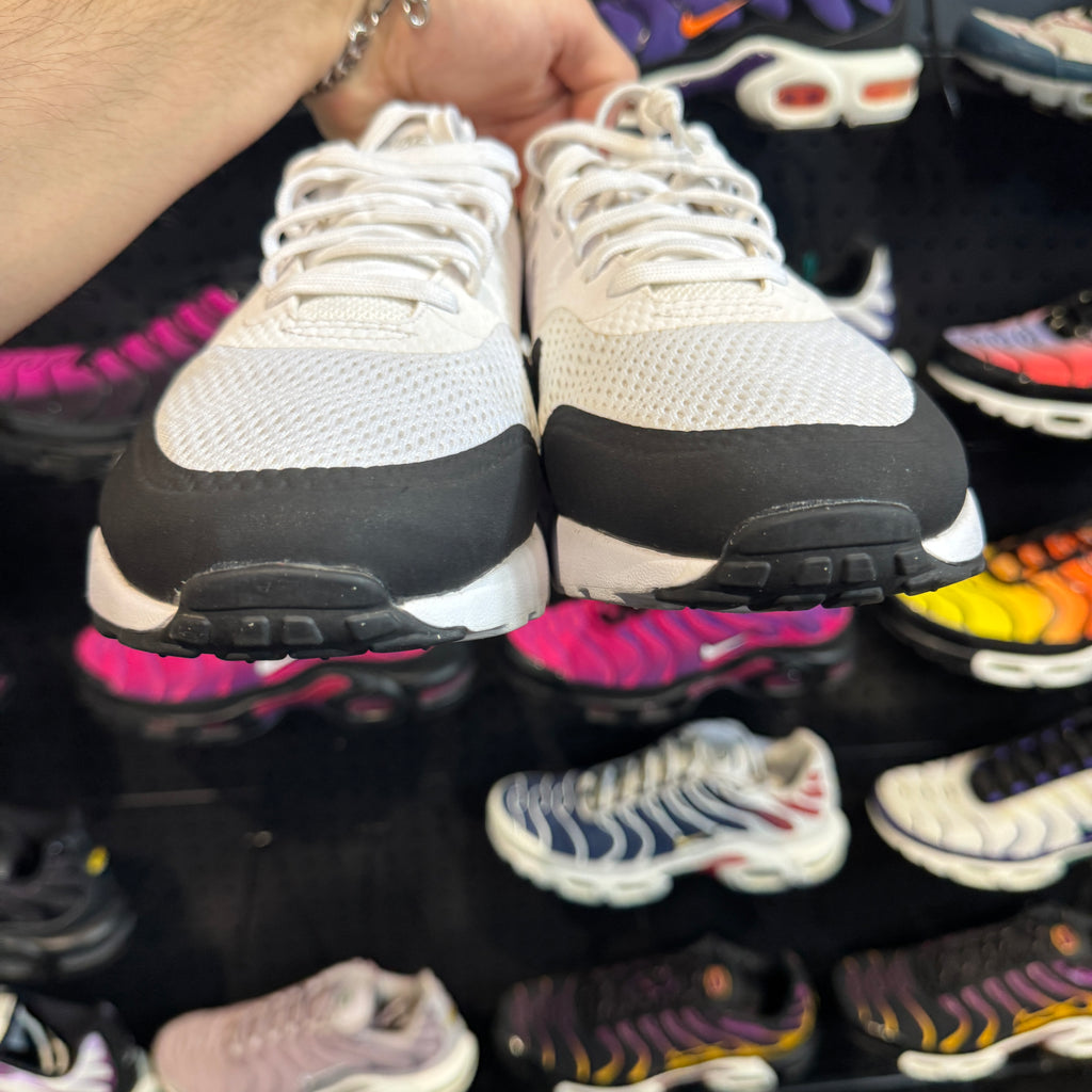 Nike Air Max 1 Ultra Essential 'White Black Wolf Grey' (Second hand)
